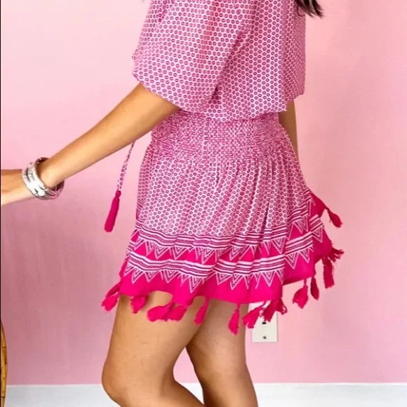 Fabulous boutique summer dress and or swimsuit coverup. Vibrant hot pink. - Picture 2 of 3